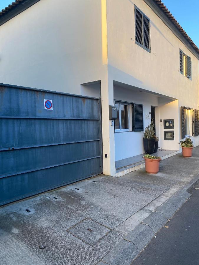 Alojamento House 66 Apartment Ponta Delgada  Bagian luar foto