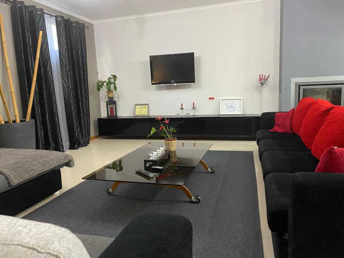 Alojamento House 66 Apartment Ponta Delgada  Bagian luar foto